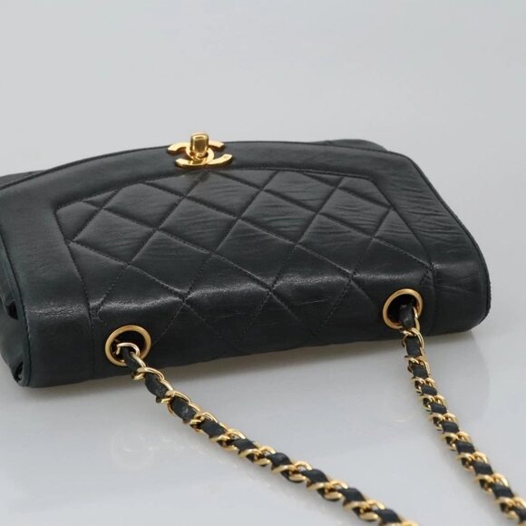 CHANEL Matelasse Chain Shoulder Bag Lamb Skin Black Gold CC Auth 97459 - Picture 7 of 16